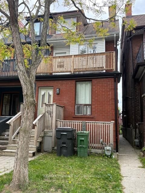 93 Wright Avenue