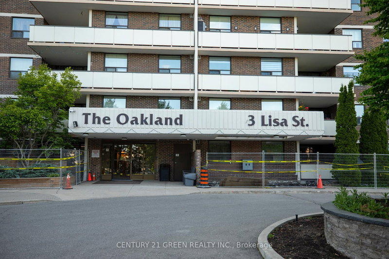 911 - 3 Lisa St, Brampton, L6T 4A2 | Image 3