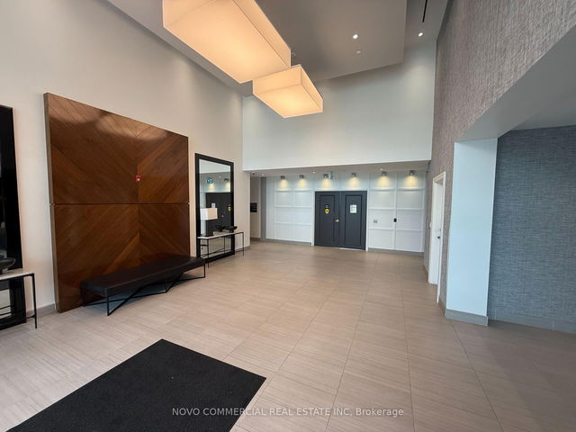 405 - 102 Grovewood Common