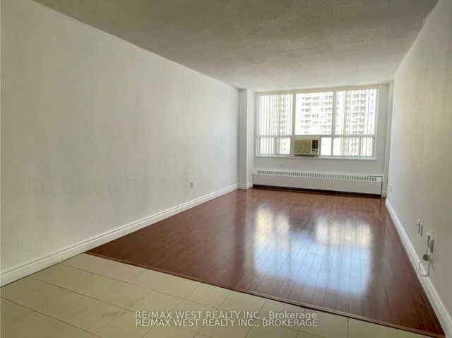 513 - 390 Dixon Road