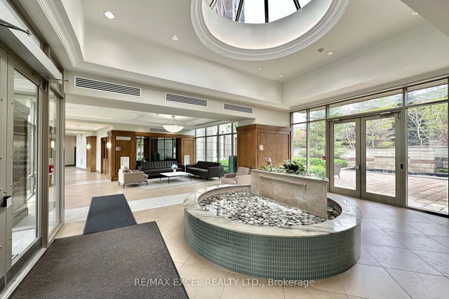 507 - 2379 Central Park Drive