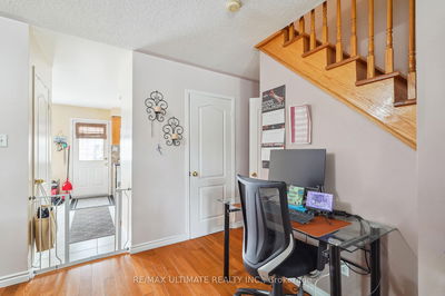 2168 St. Clair Ave, Toronto - Junction Area image-0-4