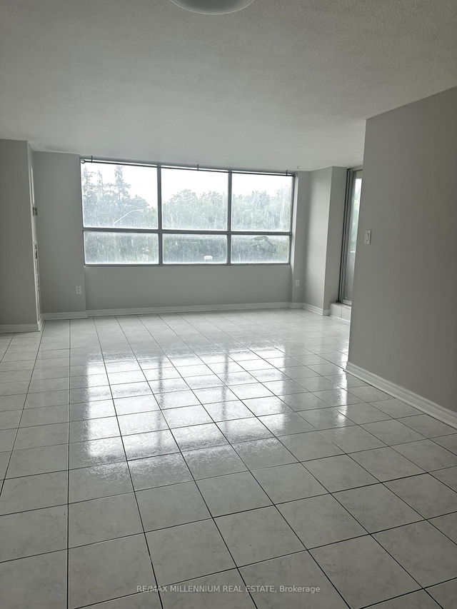 306 - 40 Panorama Court