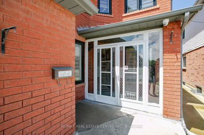 130 Meadowlark Dr, Brampton - Fletcher's Creek South image-0-4