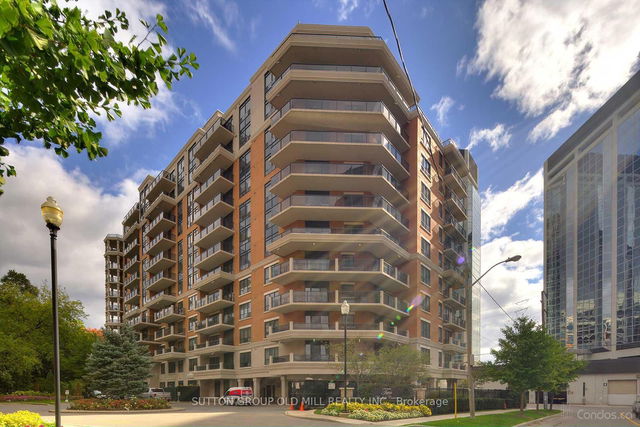 312 - 2 Aberfoyle Crescent