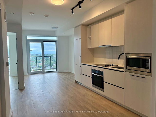 1502 - 10 Graphophone Grove