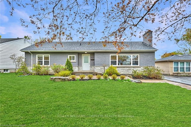 965 KINGSWAY Drive