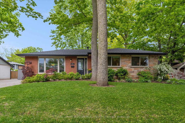 475 Wedgewood Drive