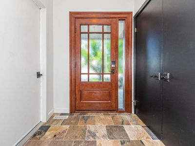 234 SEWELL Dr, Oakville - College Park image-0-4