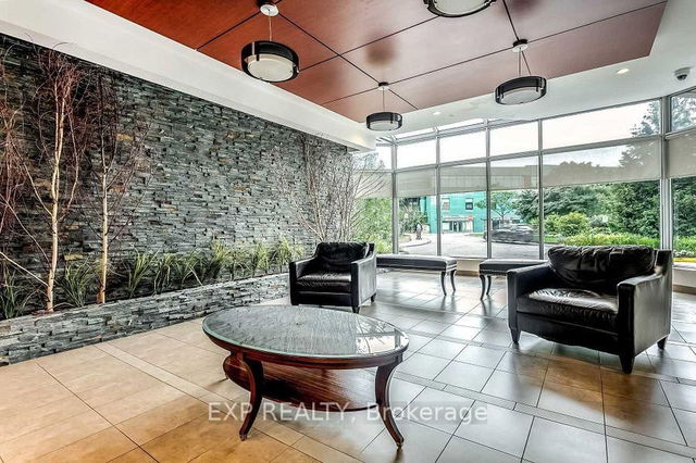 804 - 50 Kingsbridge Garden Boulevard