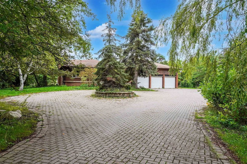 4395 Castlemore Rd, Brampton, L6P 0W9 | Image 2