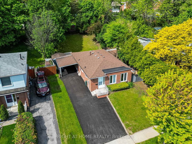 118 Bonham Boulevard