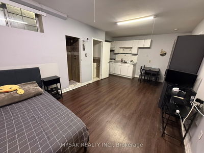 1626 Weston Rd, Toronto - Weston image-0-3