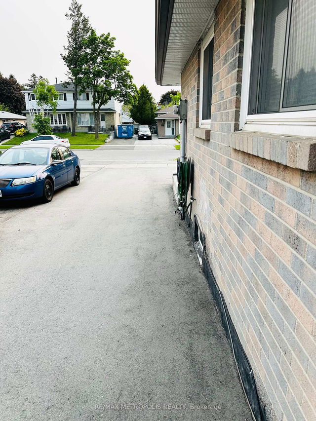 BSMT - 7809 Priory Crescent