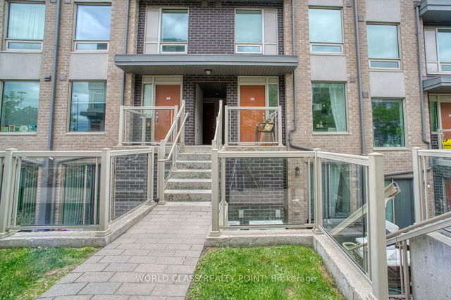 221 - 7 Applewood Lane