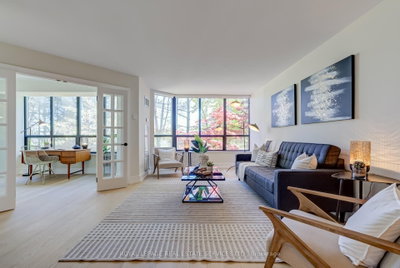 Condo leased at 203-1 Ripley Avenue, Toronto, Ontario, M6S 4Z6 - High Park-Swansea - MLS: W12193417