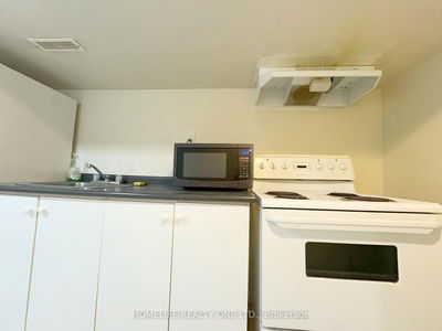 Unit Basement — 428 Westmoreland Ave, Toronto - Dovercourt-Wallace Emerson-Junction image-0-1