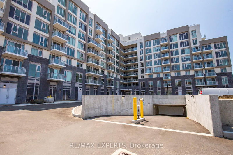 home for lease on 305-412 Silver Maple Road