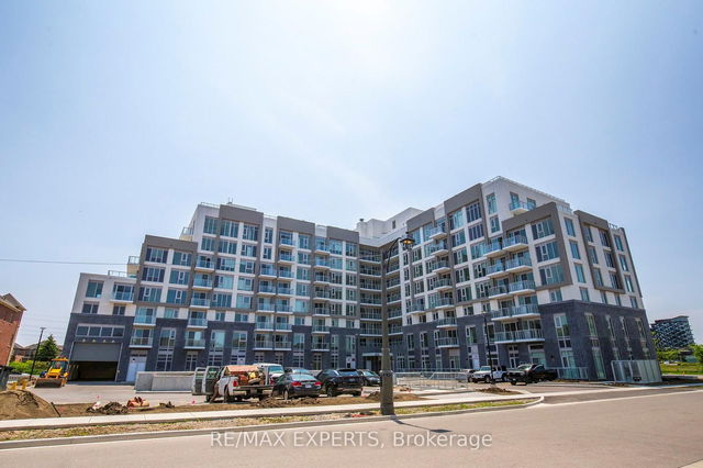 305 - 412 Silver Maple Road