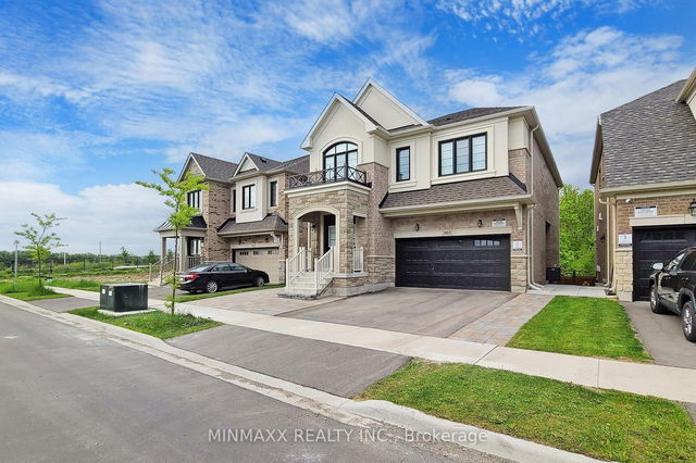 465 Thornborrow (Studio Bsmt Apt) Court