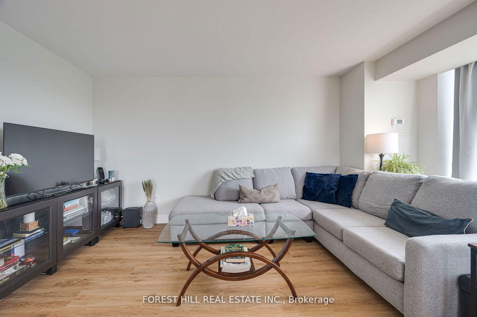 Condo for sale at 609-3077 Weston Road, Toronto, Humberlea-Pelmo Park W5, M9M 3A1 - MLS: W12193880