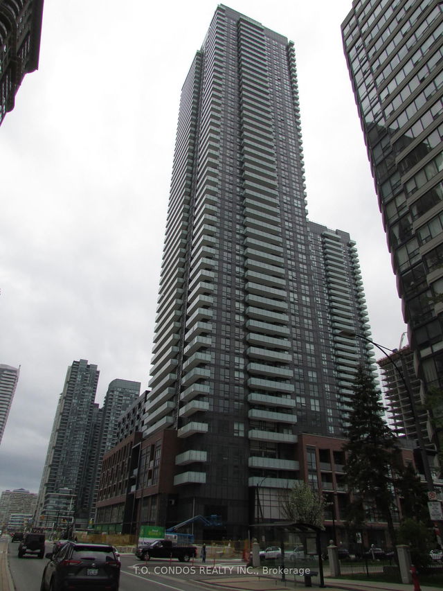 4607 - 430 Square One Square One Drive