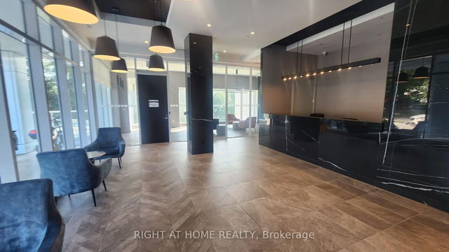 1801-S - 10 Wilby Crescent
