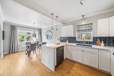 13 Villa Rd, Toronto - Long Branch image-0-1