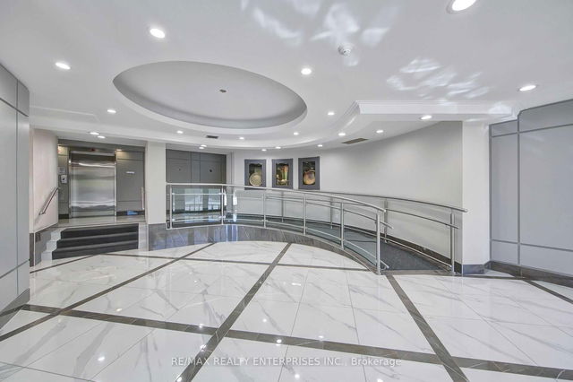 420 - 1001 Cedarglen Gate