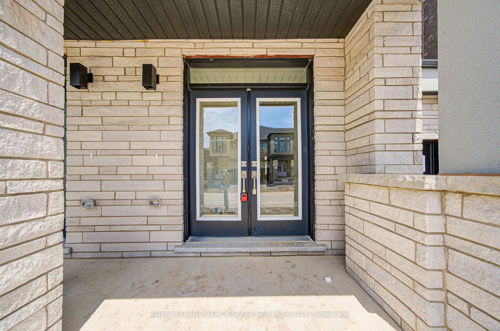 Townhouse for lease at 1180 Dartmouth Street, Oakville, Joshua Meadows, L6H 8C3 - MLS: W12194647