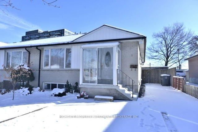 Bsmt - 19 Avondale Boulevard