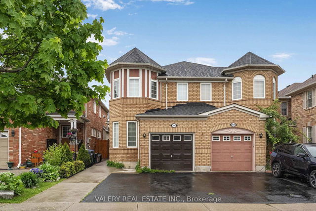 Lower - 3916 Milkwood Crescent