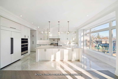 309 Ranee Ave, Toronto - Yorkdale-Glen Park image-0-2
