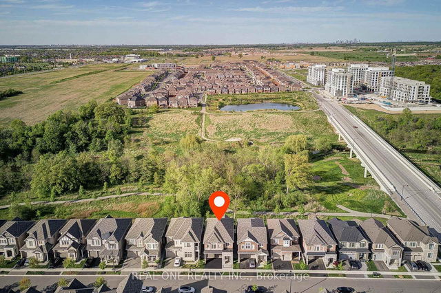 1249 Sweetfern Crescent