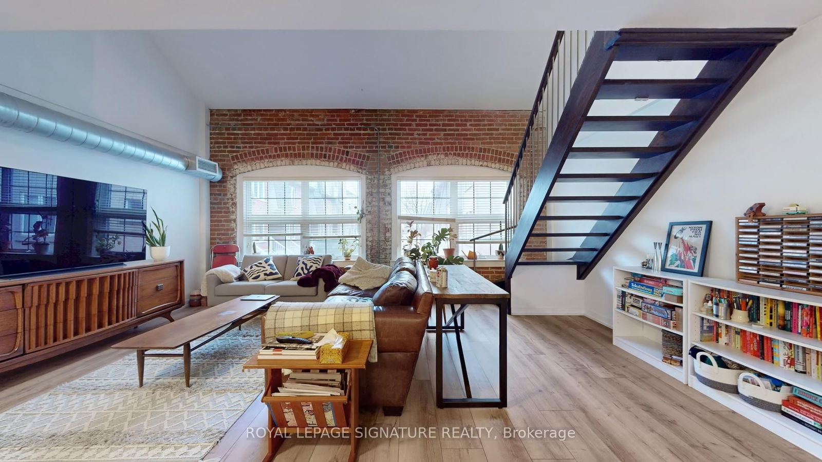 Condo for sale at 336-1100 Lansdowne Avenue, Toronto, Dovercourt-Wallace Emerson-Junction, M6H 4K1 - MLS: W12195332