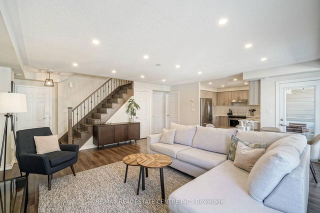 109 - 200 Veterans Drive