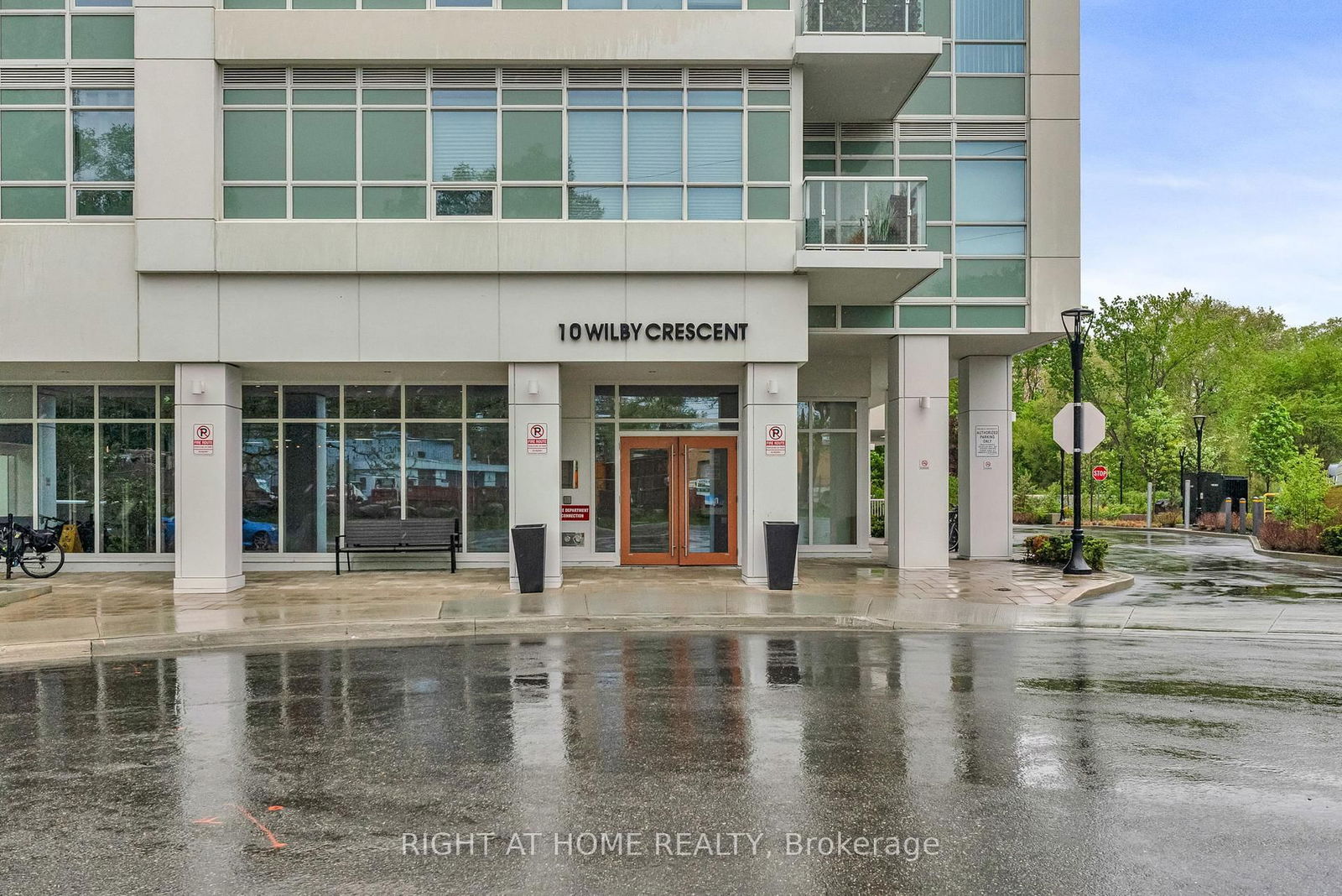 Condo for sale at 908-10 Wilby Crescent, Toronto, Weston, M9N 0B6 - MLS: W12195422