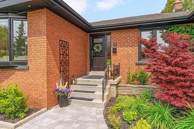 6 Greening Cres, Toronto - Princess-Rosethorn image-0-1