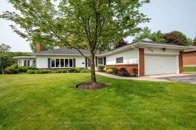 426 North Shore Blvd, Burlington - LaSalle image-0-1