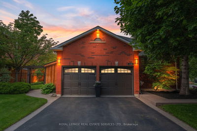 1109 Sheltered Oak Crt, Oakville - West Oak Trails