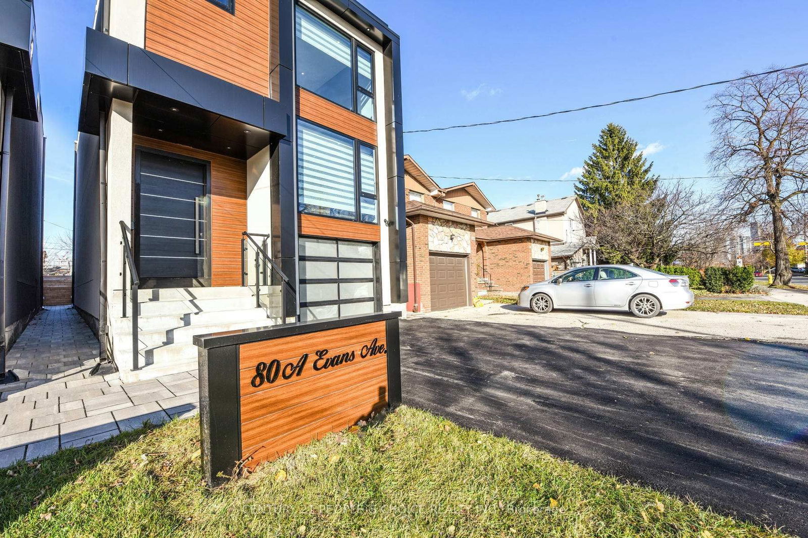 Detached House for sale at 80A Evans Avenue, Toronto, Mimico, M8Z 1H8 - MLS: W12195731