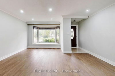36 Tealham Dr, Toronto - West Humber-Clairville image-0-3