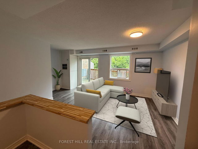 B - 4132 Dundas Street