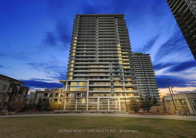 1509 - 2560 Eglinton Avenue