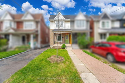 20 Royal St, Toronto - Rockcliffe-Smythe image-0-1