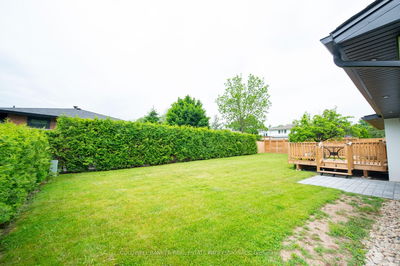 194 Slater Cres, Oakville - Central image-0-4