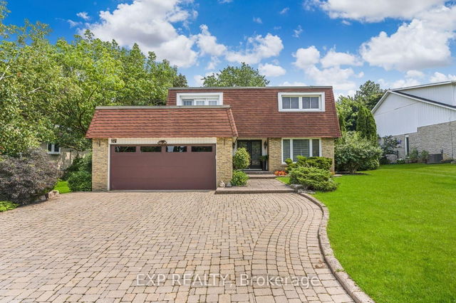 37 Kenninghall Boulevard