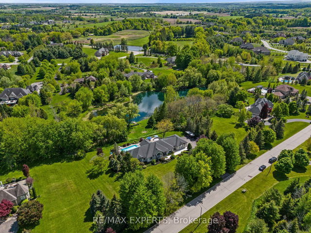 7 Bruno Ridge Drive
