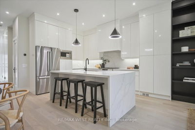 12B Foch Ave, Toronto - Alderwood image-0-3