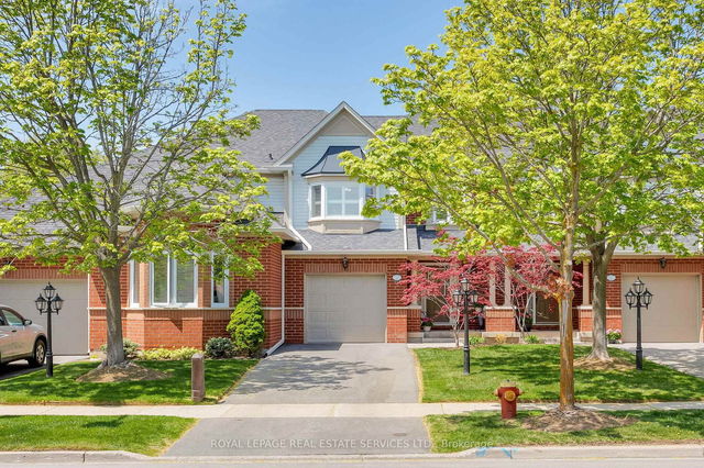 3 - 2175 Country Club Drive